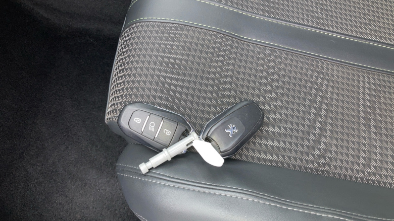 Peugeot 2008 100kW GT 50kWh 5dr Auto Electric Estate